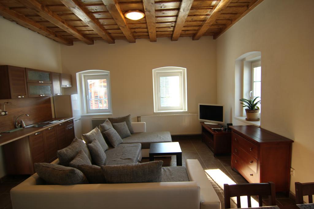 Apartment Ostruzna Bilik gambar